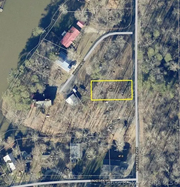 4117 S Pine Tree Trail, Pekin, IN 47165