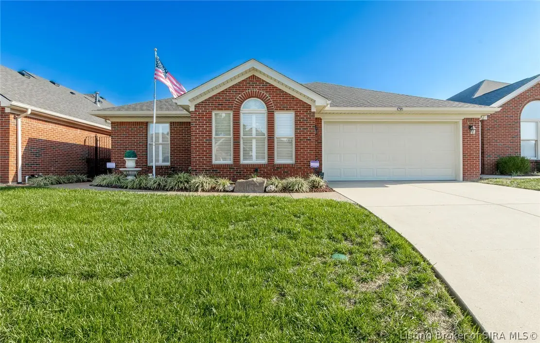 3118 Greenleaves Drive, Jeffersonville, IN 47130 - #1