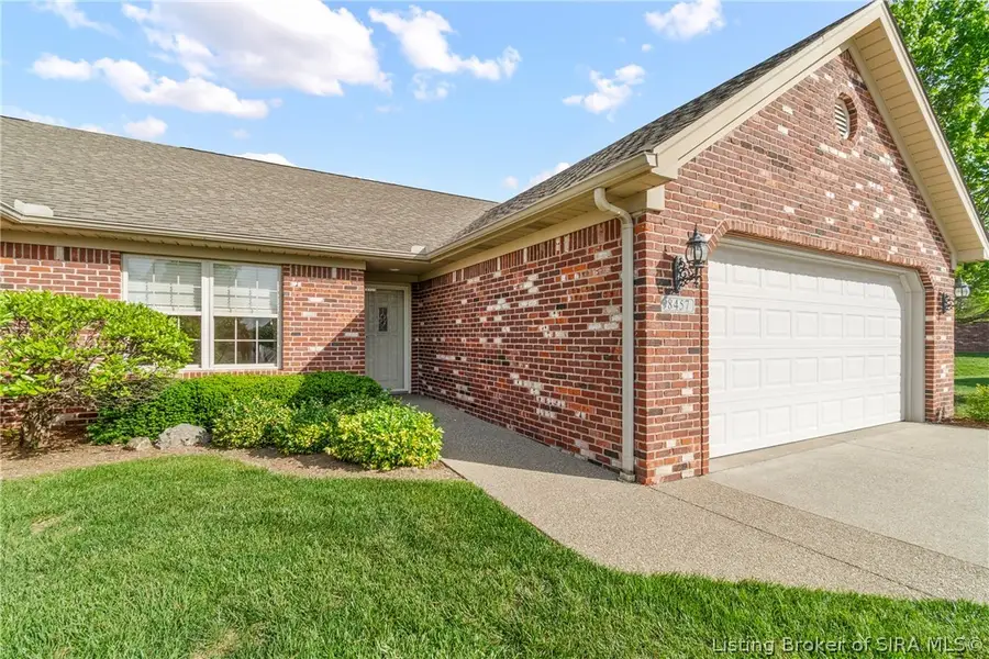 8457 Hunters Trace, Sellersburg, IN 47172 - #2