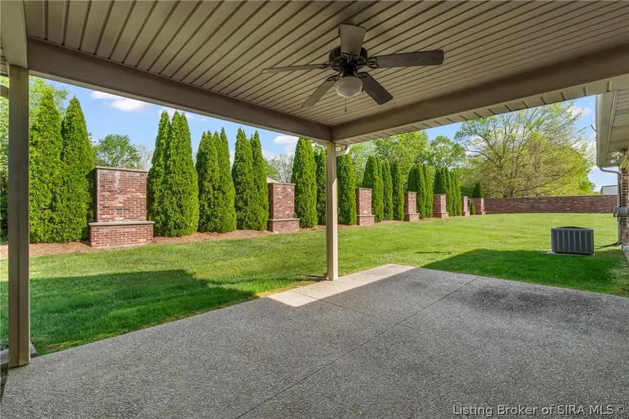 8457 Hunters Trace, Sellersburg, IN 47172 - #3