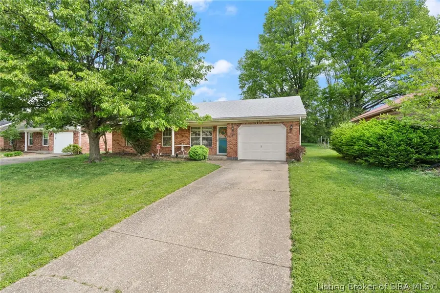 2614 Whitehorse Vale Drive, Jeffersonville, IN 47130 - #2