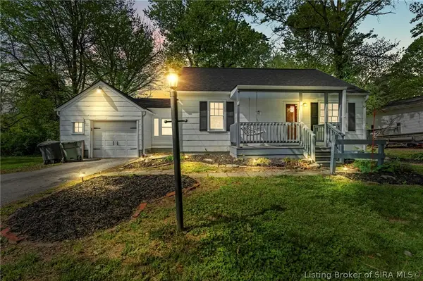 907 Allison Lane, Jeffersonville, IN 47130