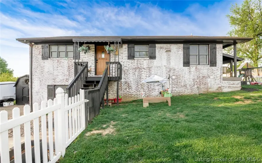 2520 Elliott Avenue, New Albany, IN 47150 - #2