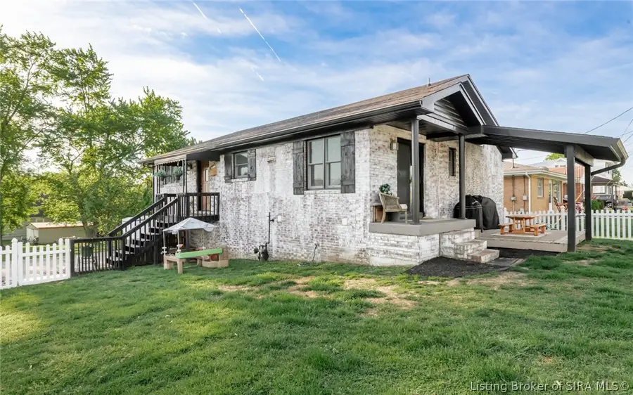 2520 Elliott Avenue, New Albany, IN 47150 - #3