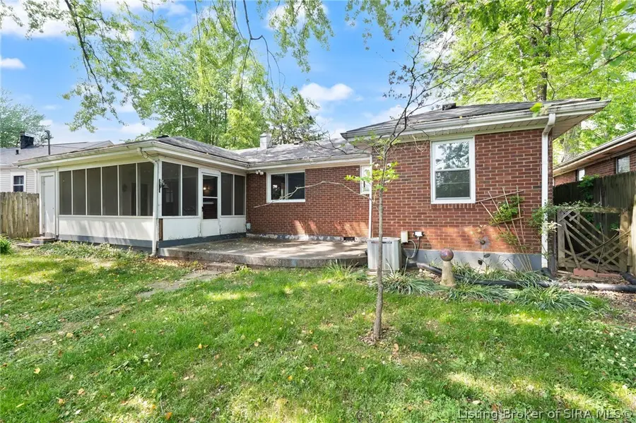 2120 Gary Drive, New Albany, IN 47150 - #2