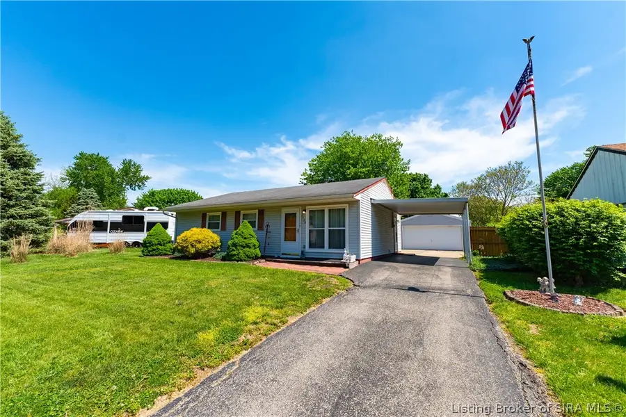 1726 Tennyson Drive, Clarksville, IN 47129 - #2