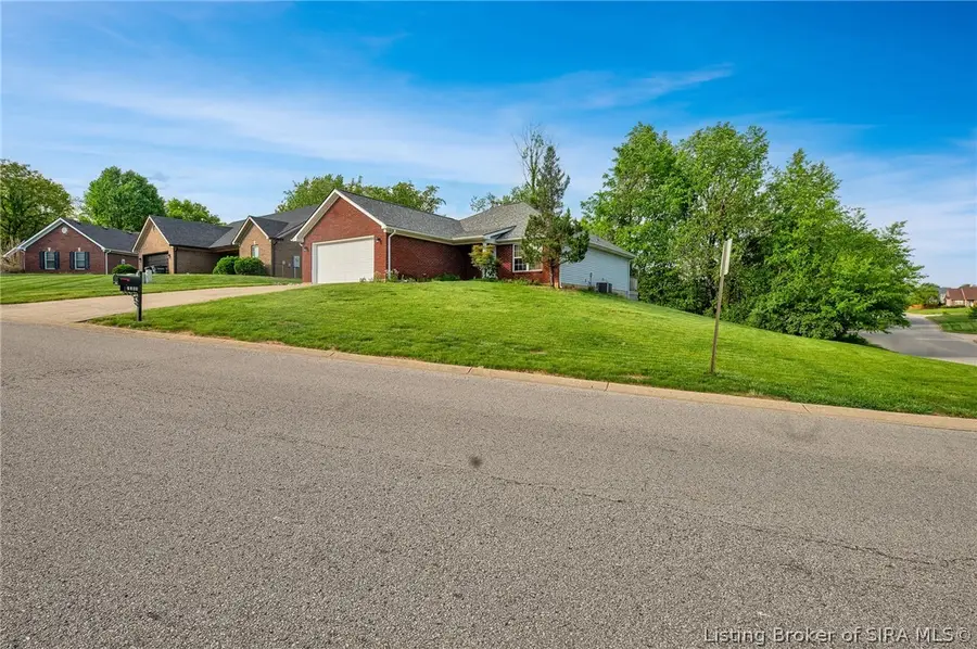 2304 Brookview Drive, Jeffersonville, IN 47130 - #3