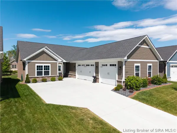 2073 Prestwick Place, Henryville, IN 47126