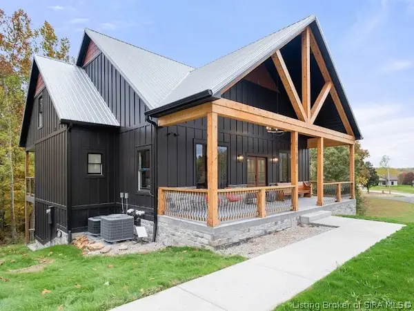 6198 W Fairview Road, Taswell, IN 47175