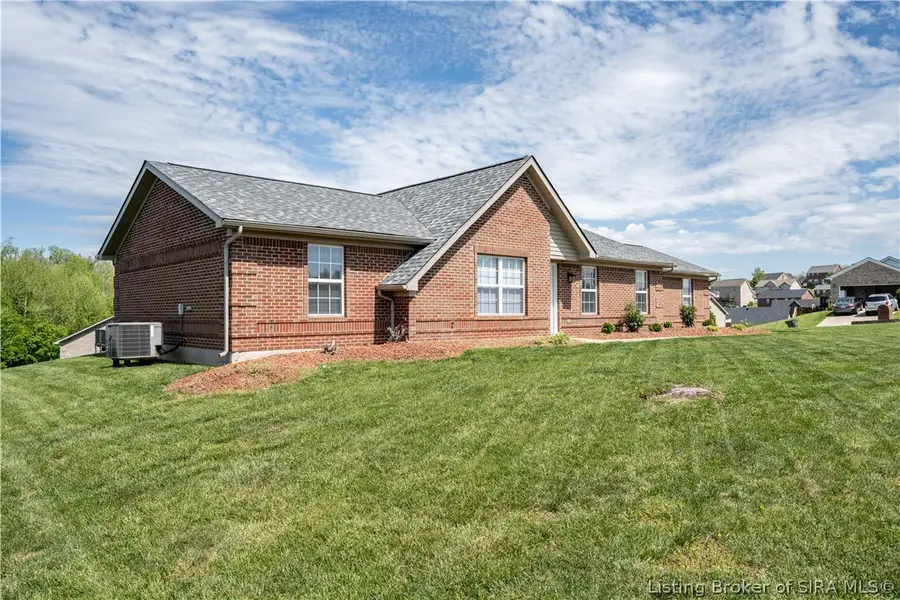 2801 Boulder Court, Jeffersonville, IN 47130 - #2
