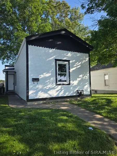 1738 Shelby Street, New Albany, IN 47150 - #1