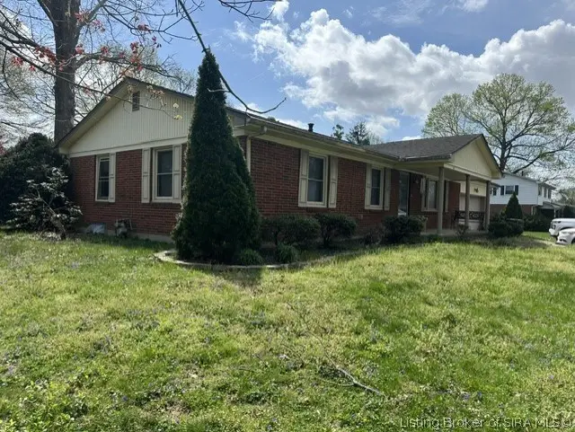 17 Cypress Drive, Jeffersonville, IN 47130 - #2