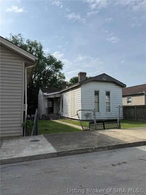 1340 Beeler Street, New Albany, IN 47150