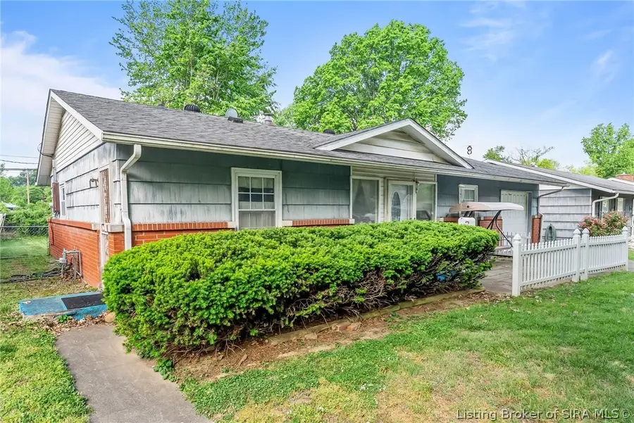 907 Springdale Drive, Jeffersonville, IN 47130 - #3