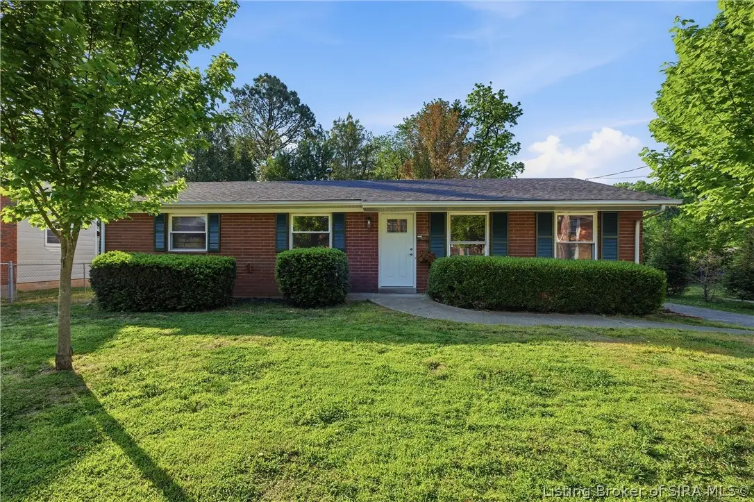 1520 E 8th Street, Jeffersonville, IN 47130 - #1