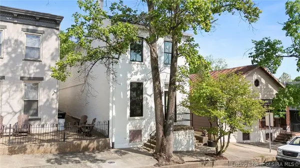 422 St Michaels Avenue, Madison, IN 47250