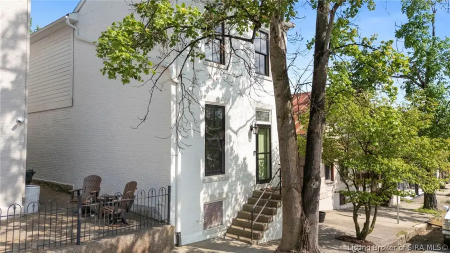 422 St Michaels Avenue, Madison, IN 47250 - #2