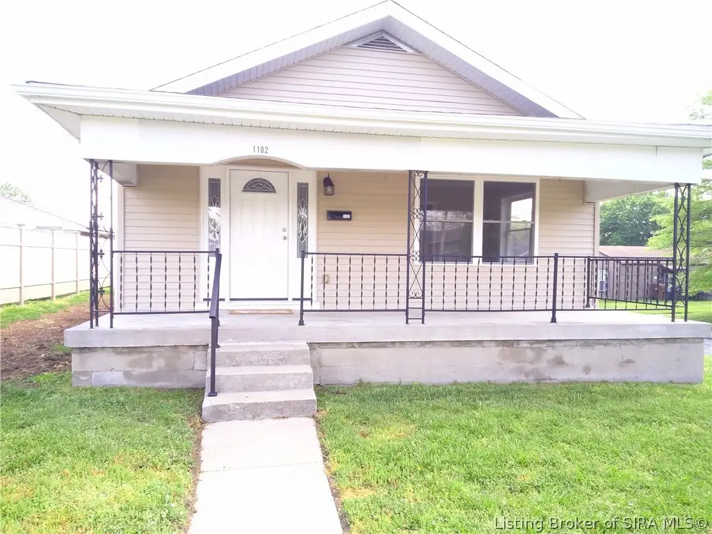 1126 West Street, New Albany, IN 47150 - #1