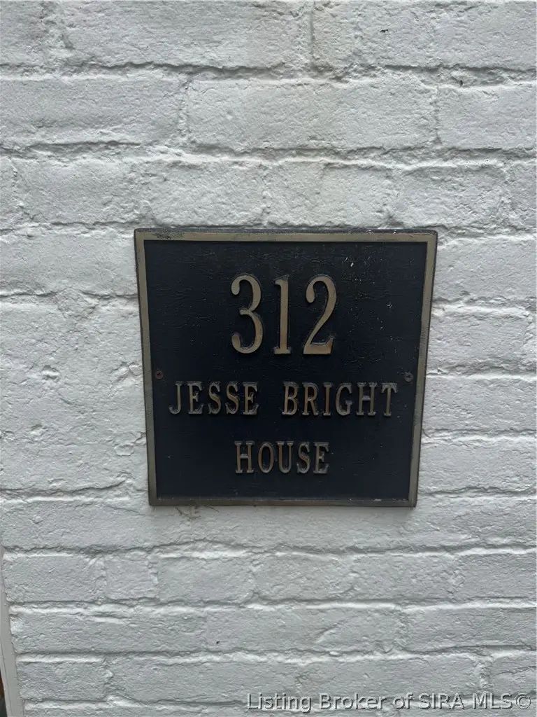 312 W Third Street, Madison, IN 47250 - #2