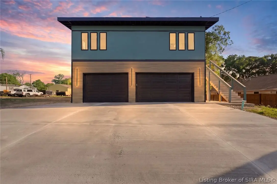 309 Franklin Street, Jeffersonville, IN 47130 - #1
