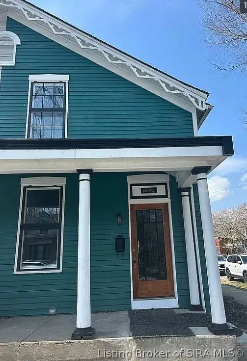 423 Mill Street, Madison, IN 47250