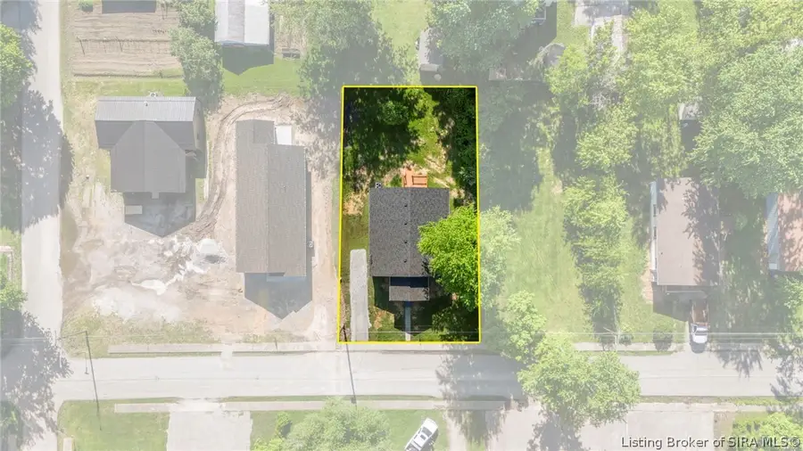 1130 Mann Avenue, Austin, IN 47102 - #2