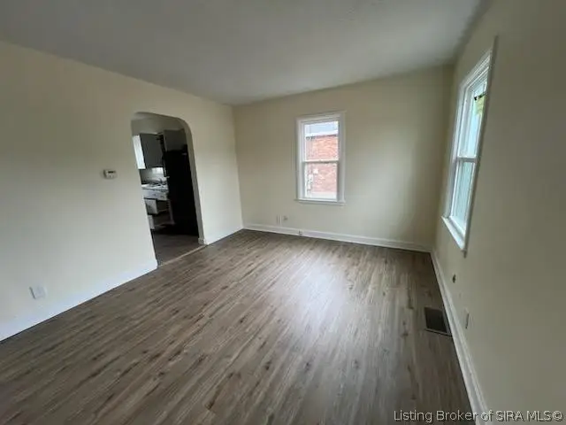 537 Main Street, Jeffersonville, IN 47130 - #3