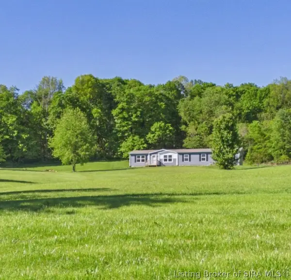 4391 S Tanglewood Lane, Salem, IN 47167
