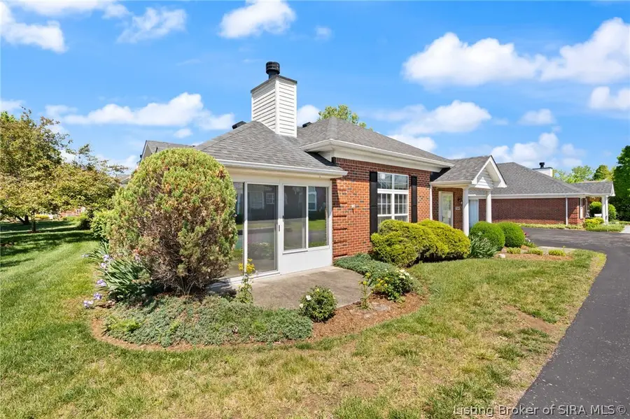 3543 Stonecreek Circle #B, Jeffersonville, IN 47130 - #3