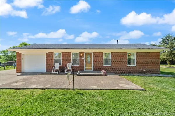 2810 Andrea Drive, Floyds Knobs, IN 47119
