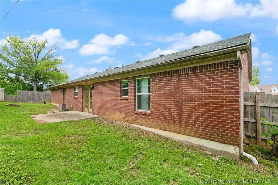 61 Wolfe Trace Court, New Albany, IN 47150 - #2