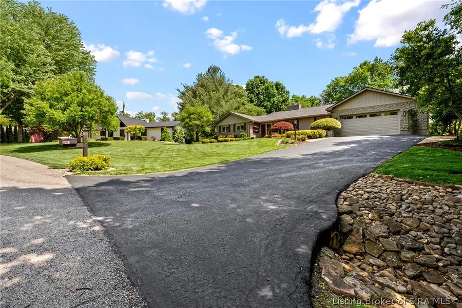 5041 Denise Way, Floyds Knobs, IN 47119 - #3