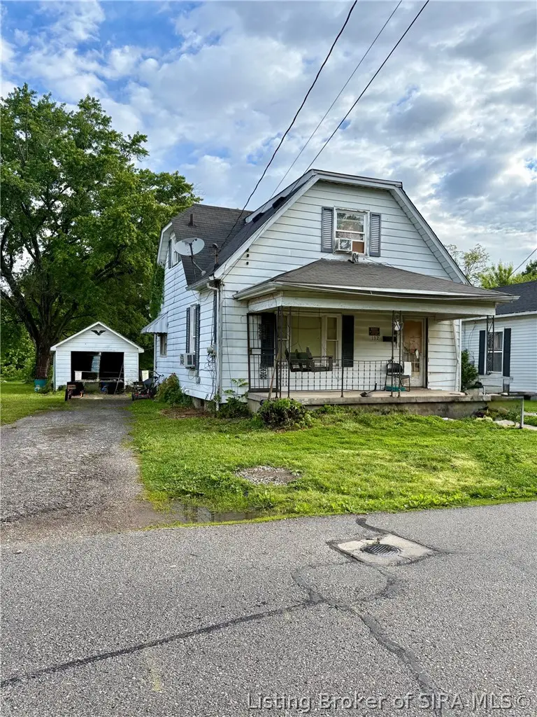 132 W Owen Street, Scottsburg, IN 47170 - #3