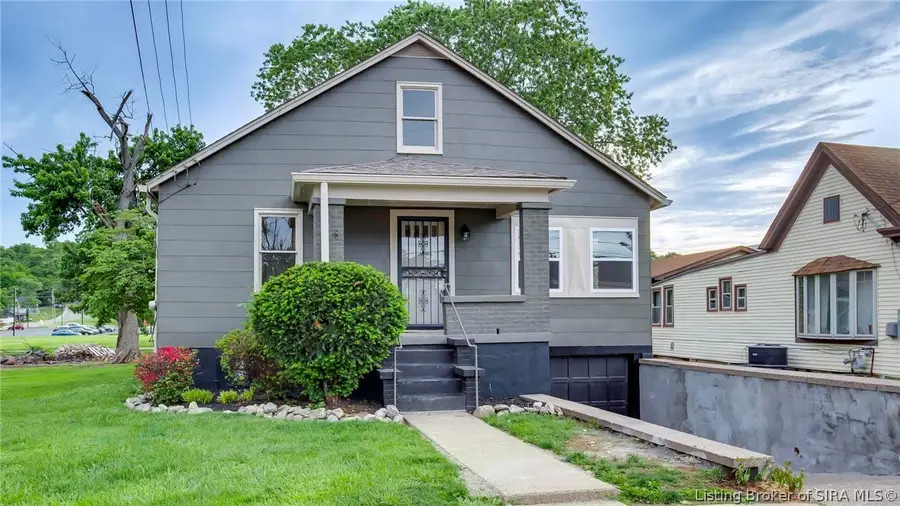 921 Valley View Road, New Albany, IN 47150 - #2