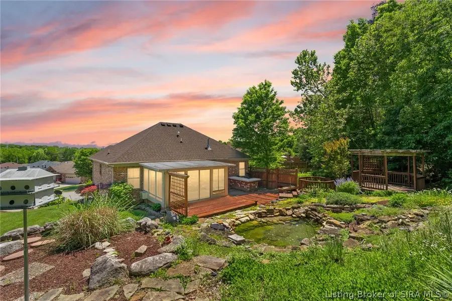 3028 Barrington Court, New Albany, IN 47150 - #3