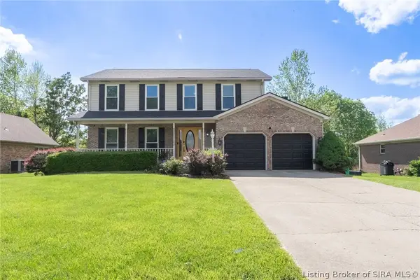 1037 Brookstone Court, Georgetown, IN 47122
