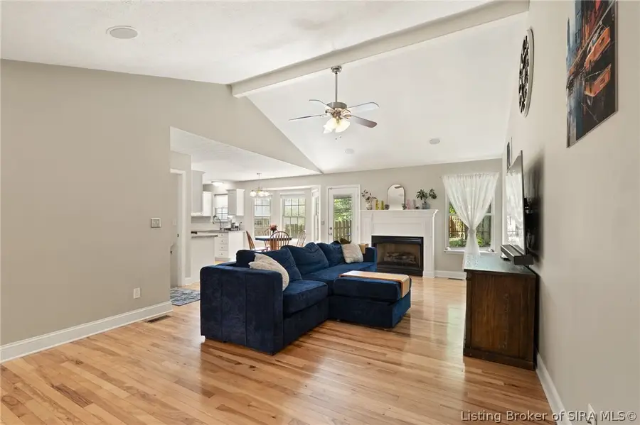 3006 Louise Way, New Albany, IN 47150 - #3