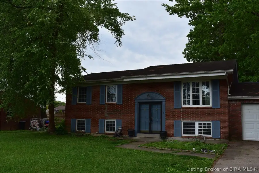 934 Parkwood Drive, Clarksville, IN 47129 - #2