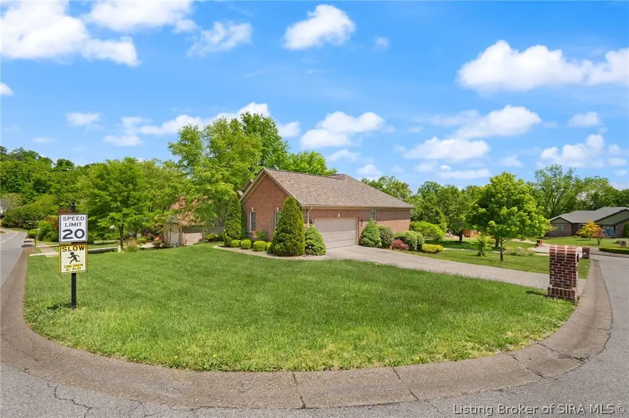 306 Wooded Valley Drive, New Albany, IN 47150 - #3