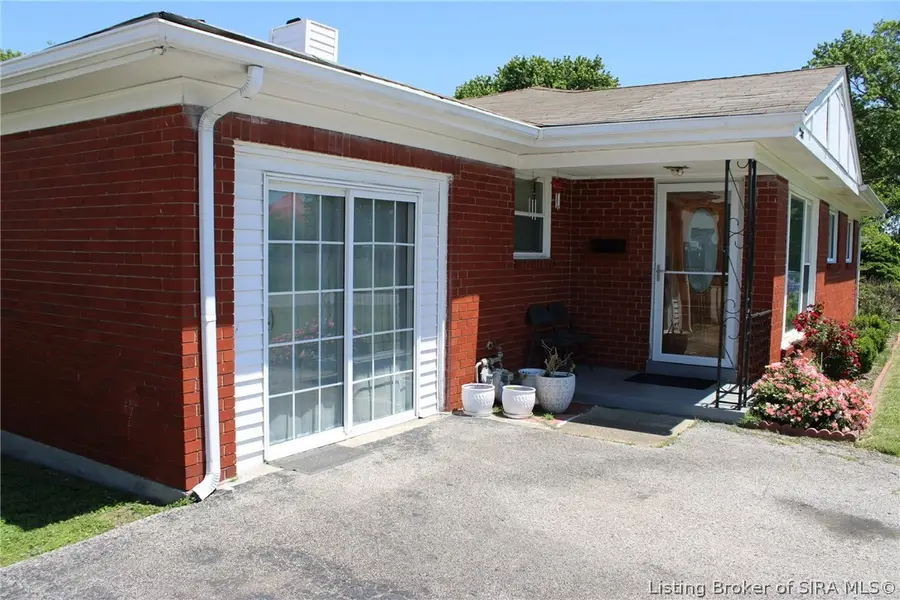 2307 Coyle Drive, New Albany, IN 47150 - #2