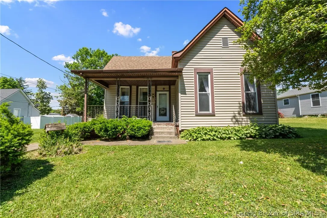 319 N New Albany Street, Sellersburg, IN 47172 - #1