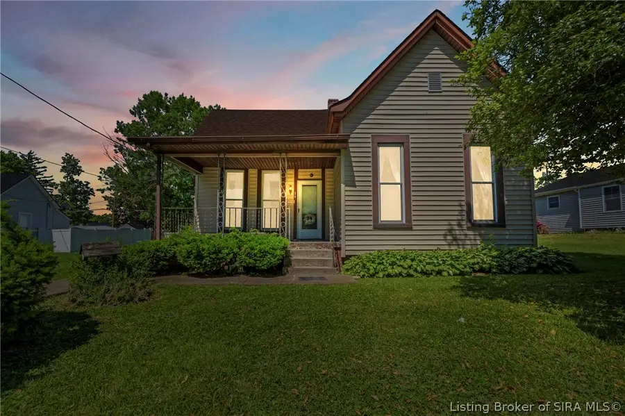 319 N New Albany Street, Sellersburg, IN 47172 - #2