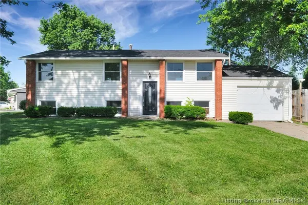 1310 Longfellow Drive, Clarksville, IN 47129
