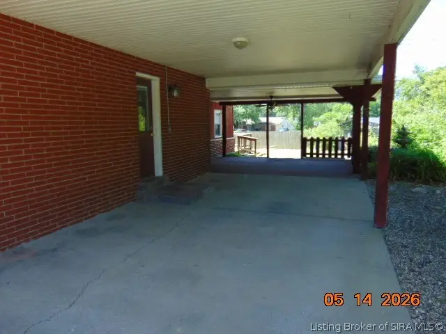 835 W Larkspur Drive, Jeffersonville, IN 47130 - #3