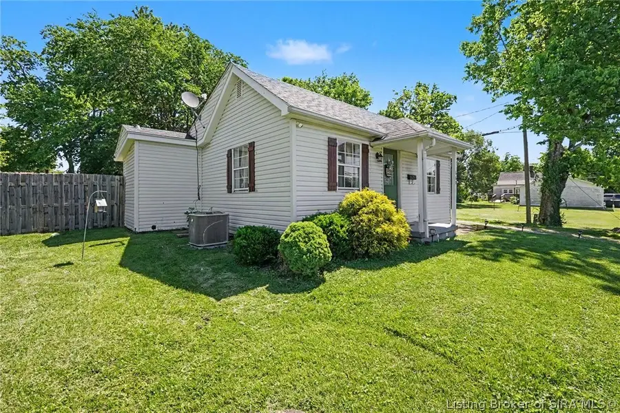 660 Level Street, Charlestown, IN 47111 - #2