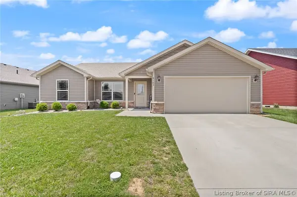 8103 Kepley Drive Ne, New Salisbury, IN 47161
