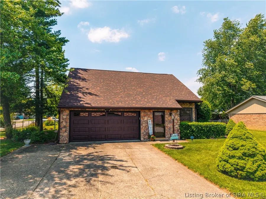 2329 Lombardy Drive, Clarksville, IN 47129 - #2