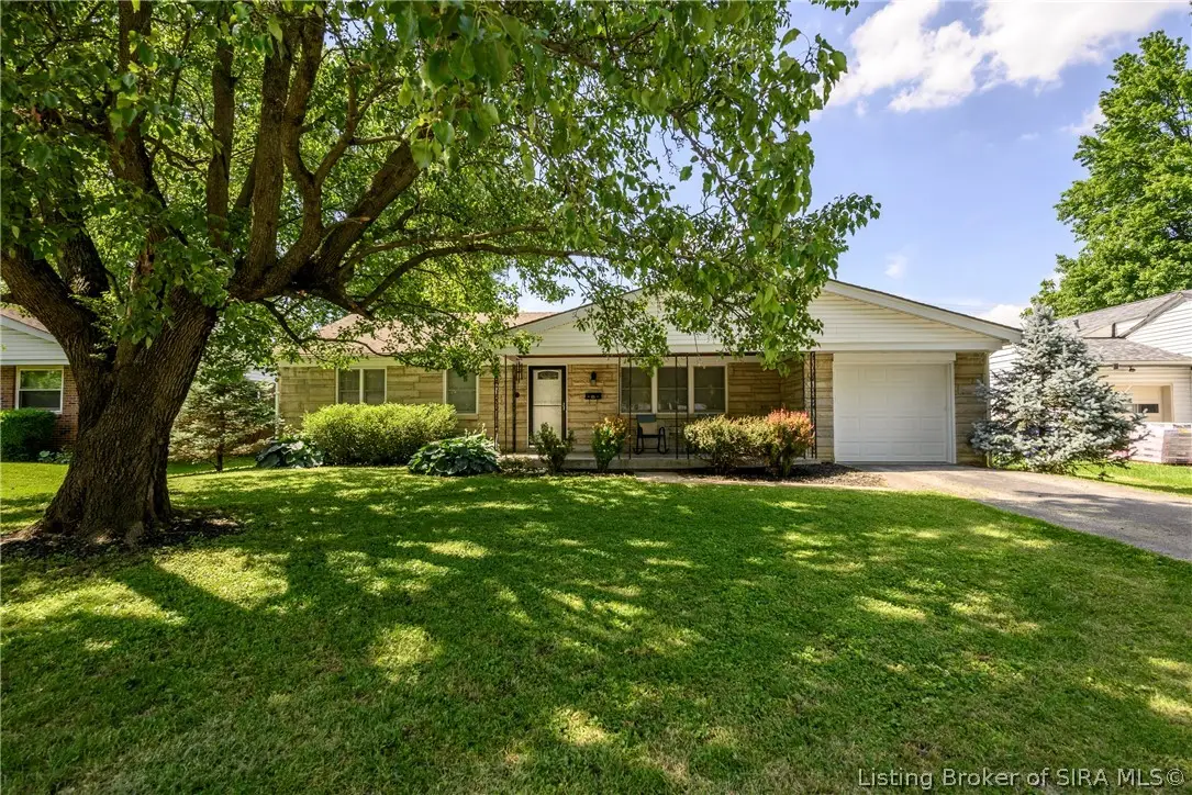 550 Kay Avenue, Sellersburg, IN 47172 - #1