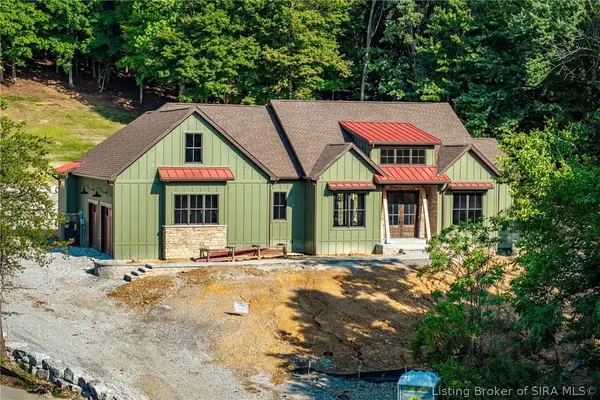 807 Wooded Ridge Drive, New Albany, IN 47150