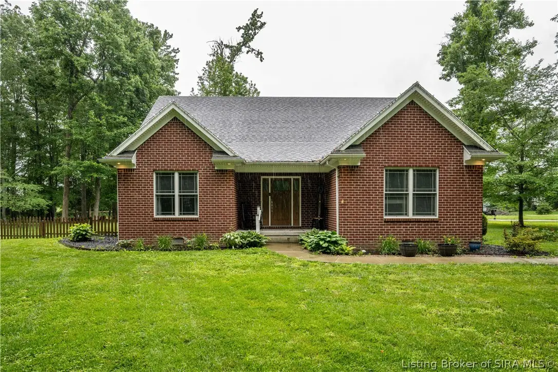 1797 W Wisteria Lane, Scottsburg, IN 47170 - #1